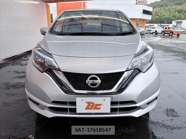 Nissan NOTE 2017-03 7272586-8