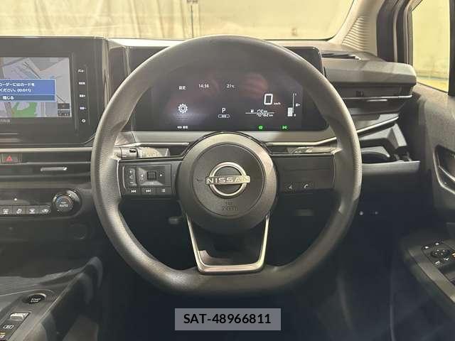 Nissan NOTE 2021-04 7272573-9