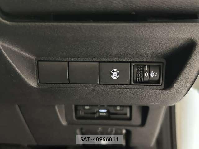 Nissan NOTE 2021-04 7272573-12
