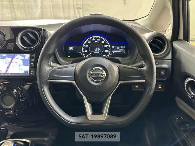 Nissan NOTE 2021-04 7272580-9