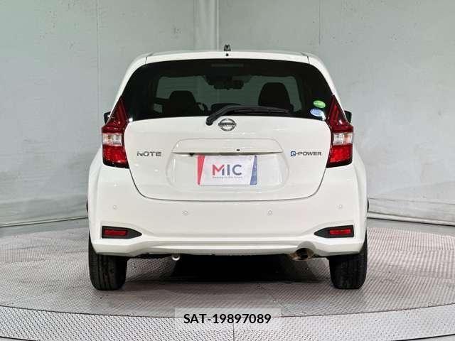 Nissan NOTE 2021-04 7272580-5