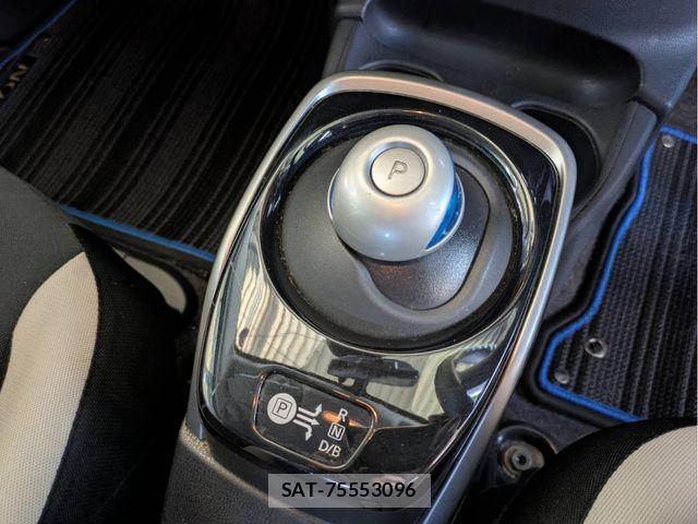 Nissan NOTE 2016-11 7272590-11