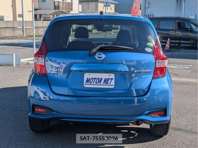 Nissan NOTE 2016-11 7272590-17