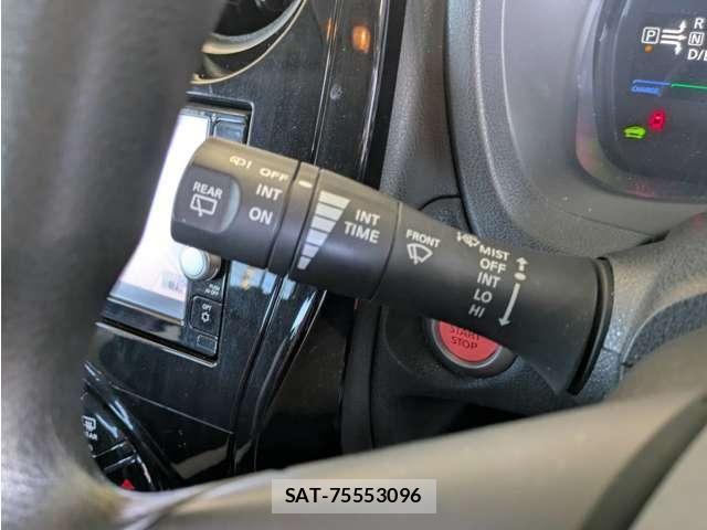Nissan NOTE 2016-11 7272590-29