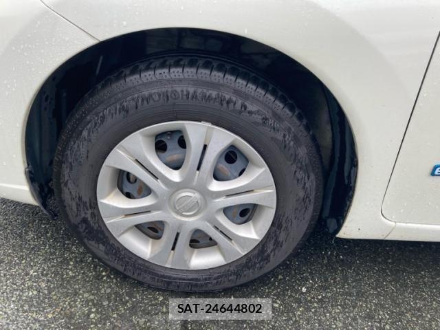 Nissan NOTE 2017-02 7272589-6