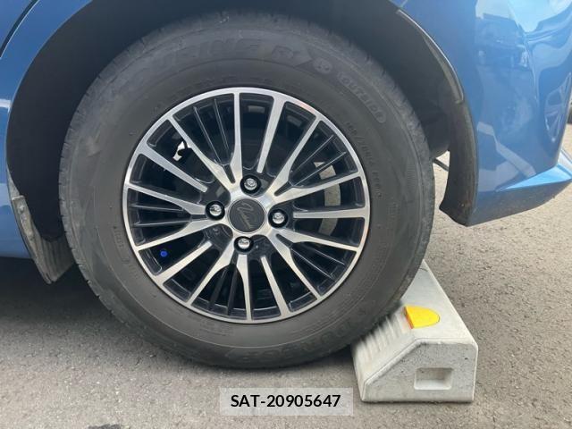 Nissan NOTE 2017-09 7332703-5
