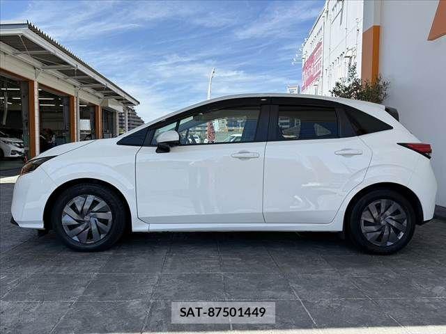 Nissan NOTE 2021-04 7329041-11