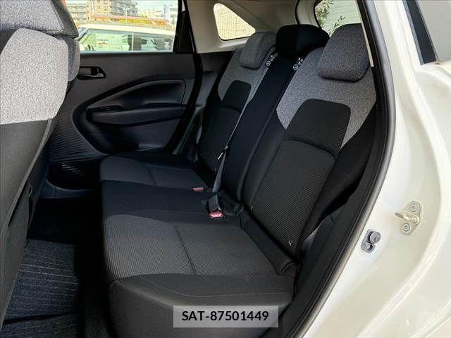 Nissan NOTE 2021-04 7329041-18
