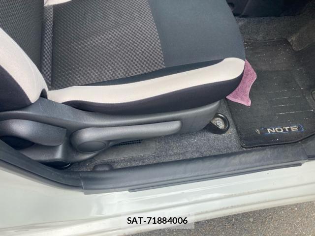 Nissan NOTE 2018-09 7329056-13