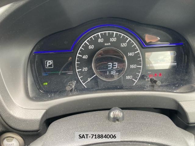 Nissan NOTE 2018-09 7329056-16