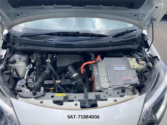 Nissan NOTE 2018-09 7329056-21
