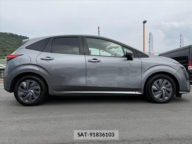 Nissan NOTE 2022-04 7329040-11