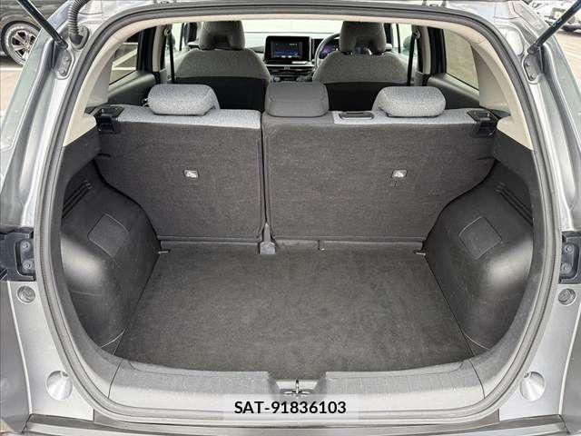 Nissan NOTE 2022-04 7329040-19
