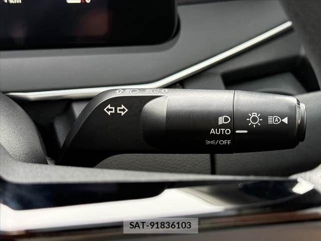 Nissan NOTE 2022-04 7329040-23
