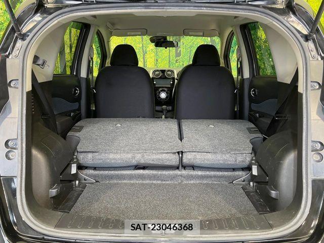 Nissan NOTE 2015-11 7329058-9