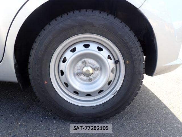Nissan NOTE 2019-03 7329054-12