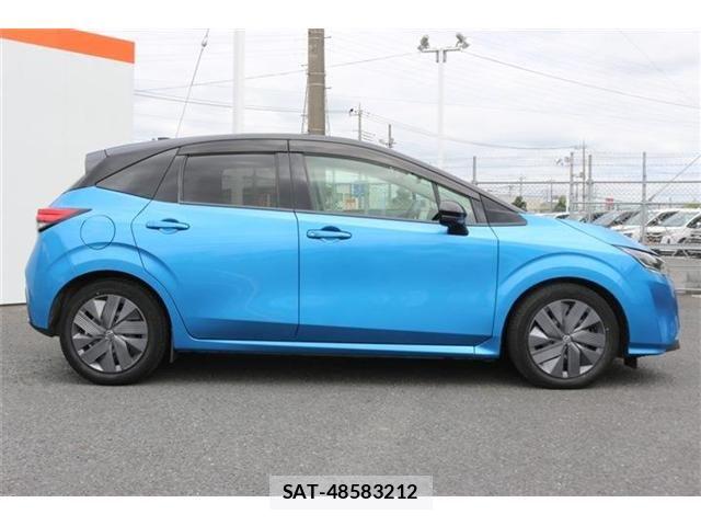 Nissan NOTE 2021-10 7329039-8