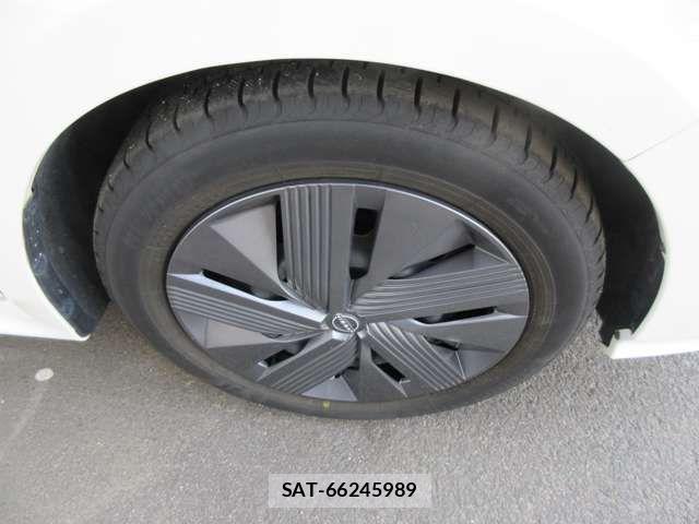 Nissan NOTE 2021-04 7329033-12
