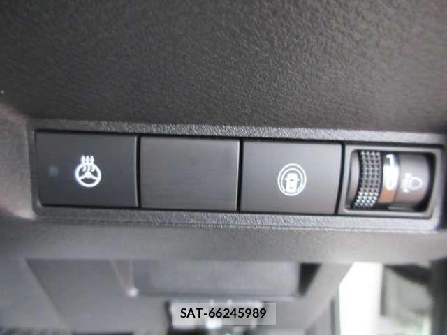 Nissan NOTE 2021-04 7329033-4