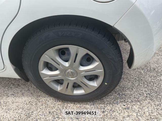 Nissan NOTE 2013-06 7329074-6