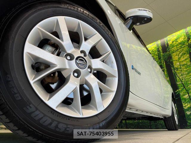 Nissan NOTE 2019-12 7329036-12