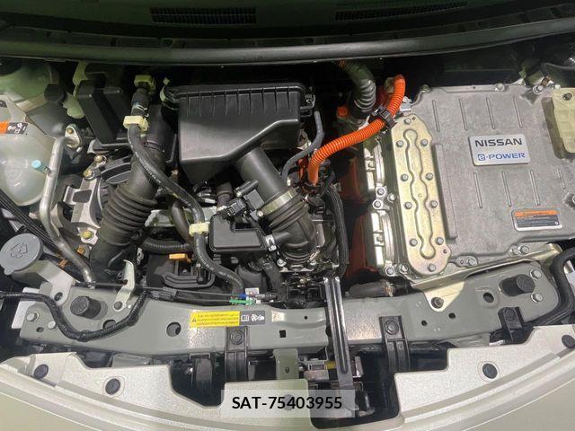 Nissan NOTE 2019-12 7329036-17