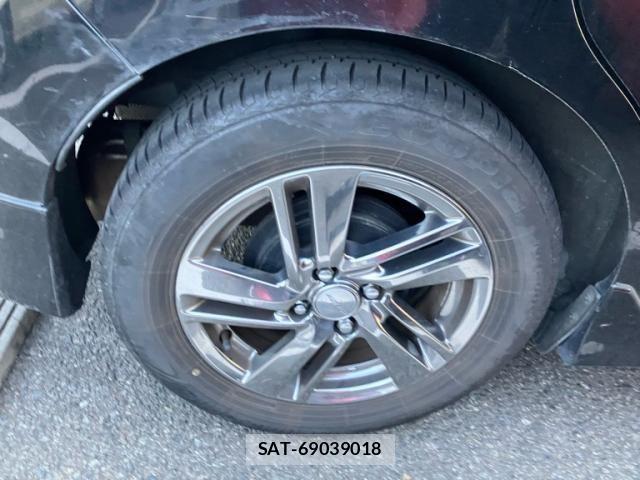 Nissan NOTE 2014-01 7329075-9