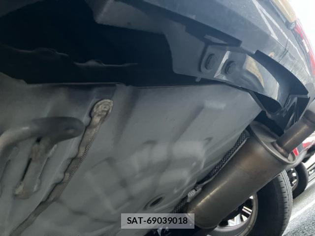 Nissan NOTE 2014-01 7329075-7
