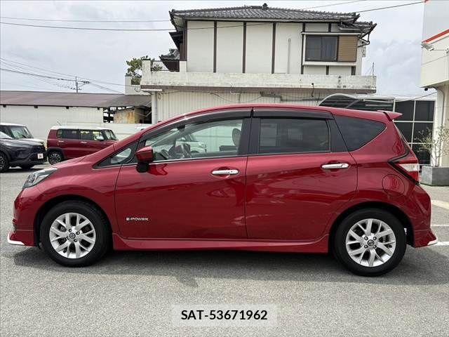 Nissan NOTE 2019-07 7329052-10