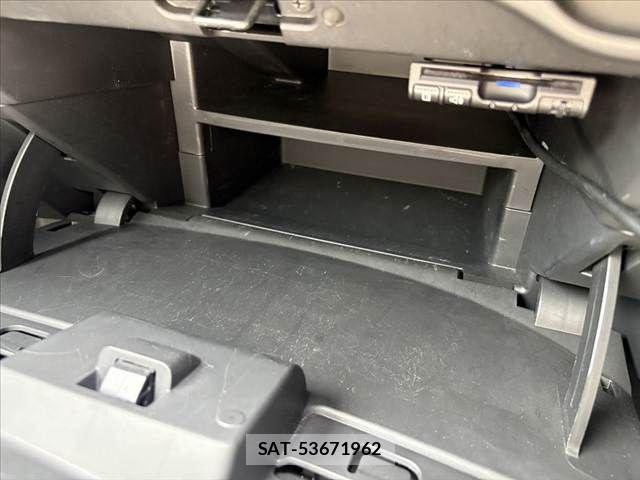 Nissan NOTE 2019-07 7329052-26