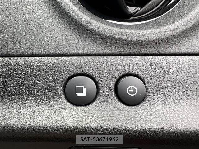 Nissan NOTE 2019-07 7329052-28