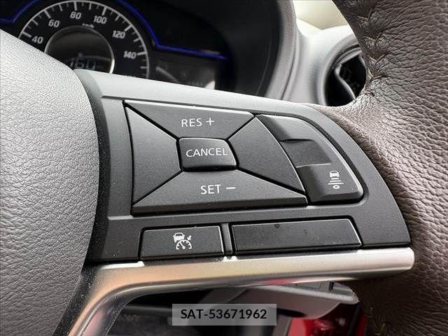 Nissan NOTE 2019-07 7329052-6