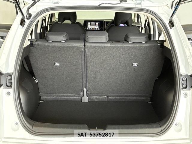 Nissan NOTE 2026-03 7329010-12