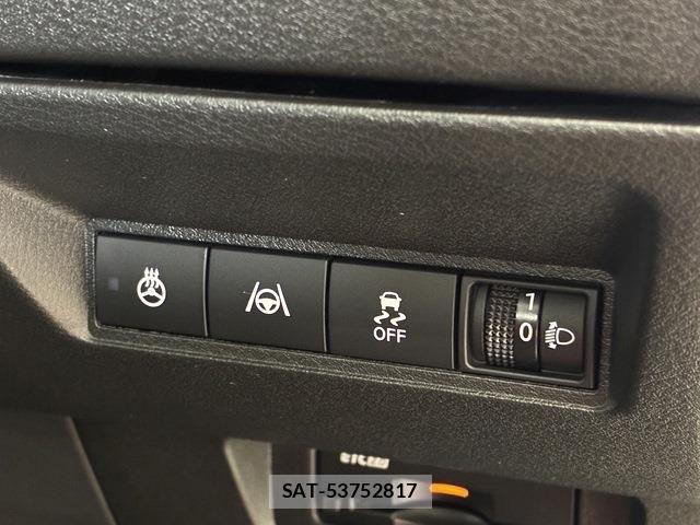 Nissan NOTE 2026-03 7329010-16
