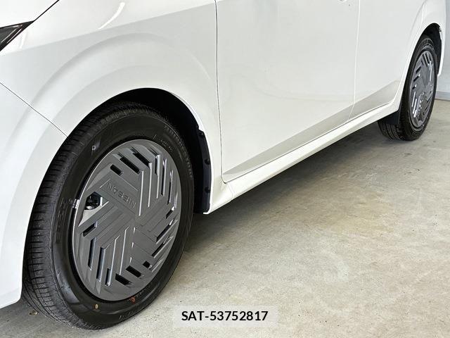 Nissan NOTE 2026-03 7329010-25
