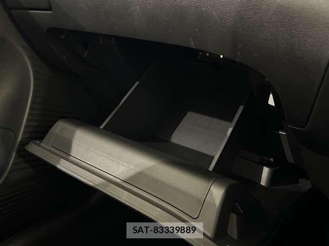 Nissan NOTE 2021-10 7329035-25