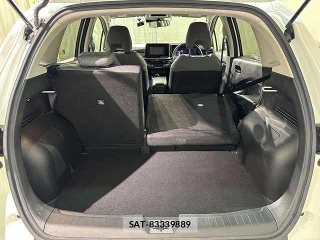 Nissan NOTE 2021-10 7329035-29