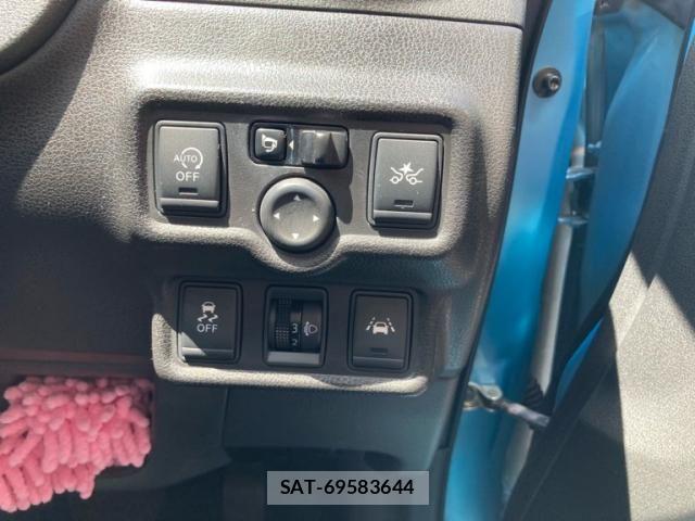 Nissan NOTE 2015-07 7329070-17