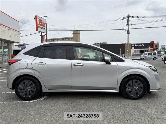 Nissan NOTE 2021-04 7329043-11