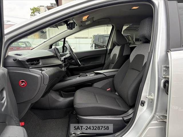 Nissan NOTE 2021-04 7329043-16