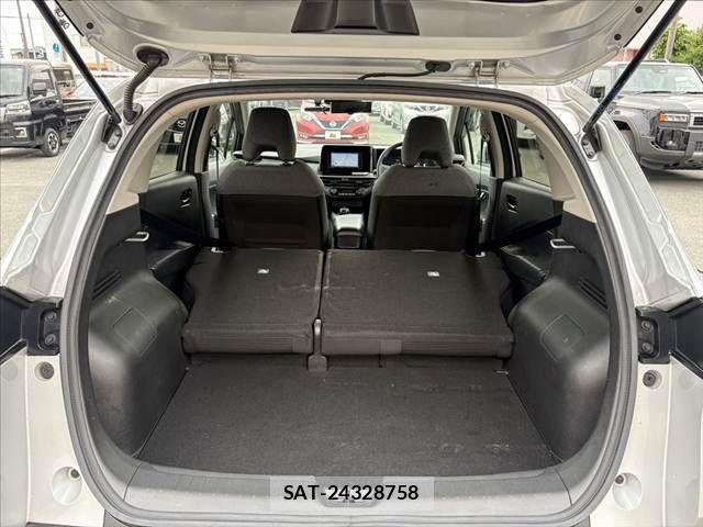 Nissan NOTE 2021-04 7329043-20