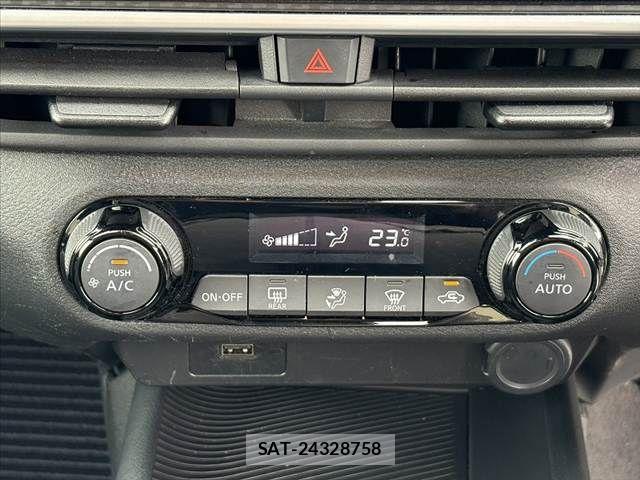 Nissan NOTE 2021-04 7329043-5