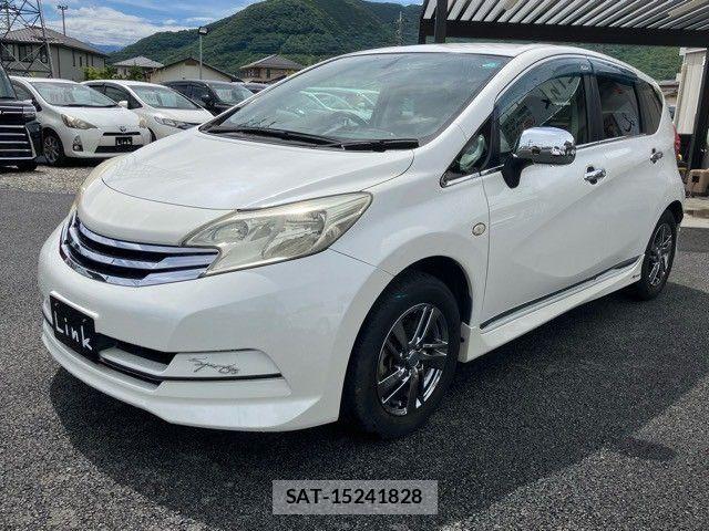 Nissan NOTE 2013-01 7329073-9