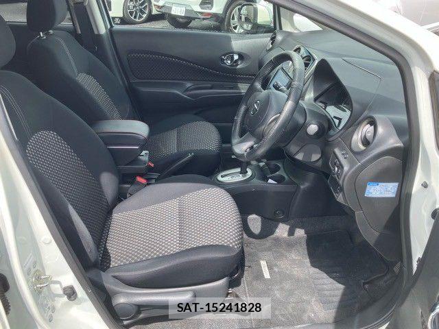 Nissan NOTE 2013-01 7329073-11