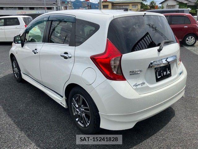 Nissan NOTE 2013-01 7329073-7