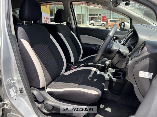 Nissan NOTE 2017-07 7329057-16