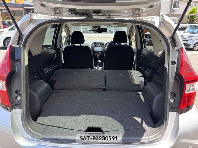 Nissan NOTE 2017-07 7329057-21