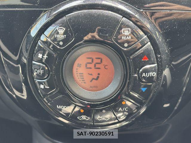 Nissan NOTE 2017-07 7329057-5