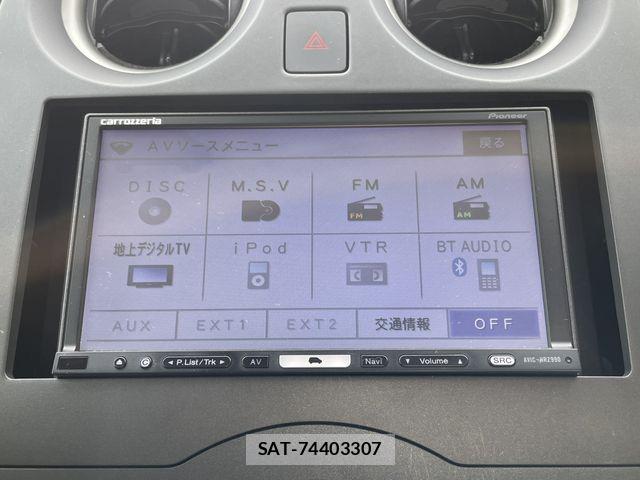 Nissan NOTE 2016-03 7329062-26