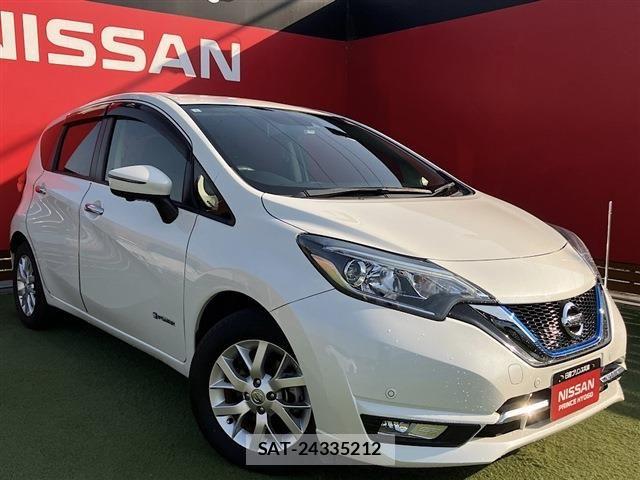 Nissan NOTE 2017-04 7329053-9